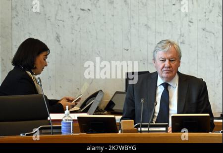 Namur, Belgio, 19 ottobre 2022. Il presidente del parlamento vallone, Jean-Claude Marcourt, ha raffigurato durante una sessione plenaria del Parlamento vallone a Namur, mercoledì 19 ottobre 2022. FOTO DI BELGA ERIC LALMAND Foto Stock