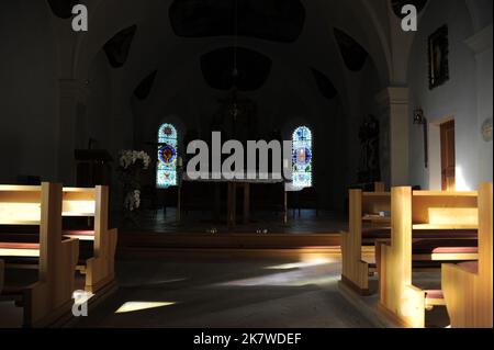 All'interno della chiesa di Sant'Antonio di Padova a Sankt Anton am Arlberg Foto Stock