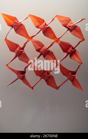 Museo Emoz dell'arte dell'origami, con mostre speciali e laboratori pratici per bambini e adulti, Saragozza, Spagna Foto Stock