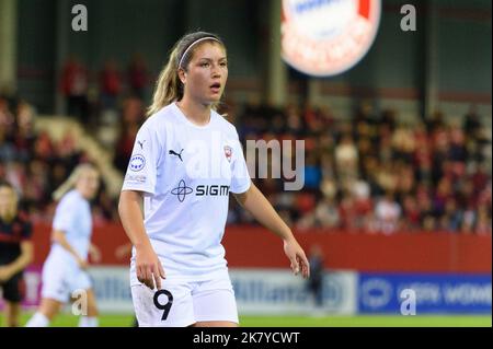 Monaco, Germania. 19th ottobre 2022. Monaco, Germania. 19th Ott 2022. Monaco, Germania, ottobre 19th 2022: Loreta Kullashi (9 FC Rosengard) durante la partita di gruppo della UEFA Womens Champions League tra il Bayern Monaco e il Rosengard al Bayern Campus di Monaco, Germania. (Sven Beyrich/SPP) Credit: SPP Sport Press Photo. /Alamy Live News Foto Stock