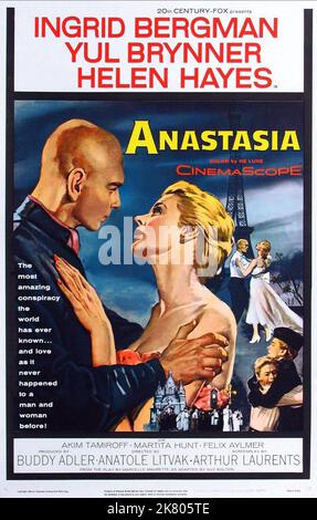 YUL Brynner & Ingrid Bergman Poster Film: Anastasia (USA 1956) regista: Anatole Litvak 13 Dicembre 1956 **AVVERTENZA** questa fotografia è solo per uso editoriale ed è copyright di 20th CENTURY FOX e/o del fotografo assegnato dalla Film o dalla Società di produzione e può essere riprodotta solo da pubblicazioni in concomitanza con la promozione del film di cui sopra. È richiesto un credito obbligatorio a 20th CENTURY FOX. Il fotografo deve essere accreditato anche quando è noto. Nessun uso commerciale può essere concesso senza autorizzazione scritta da parte della Film Company. Foto Stock