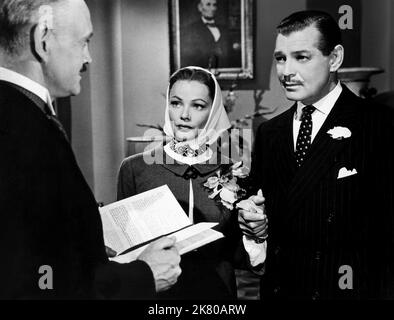 Gene Tierney & Clark Gable Film Never Let me Go (USA 1953) personaggi: Marya Lamarkina & Philip Sutherland regista: Delmer Daves 18 marzo 1953 **ATTENZIONE** questa fotografia è ad uso esclusivamente editoriale ed è copyright della MGM e/o del fotografo assegnato dalla Film o Production Company e può essere riprodotta solo da pubblicazioni in concomitanza con la promozione del suddetto Film. È richiesto un credito obbligatorio a MGM. Il fotografo deve essere accreditato anche se conosciuto. Nessun uso commerciale può essere concesso senza l'autorizzazione scritta di The Film Company. Foto Stock