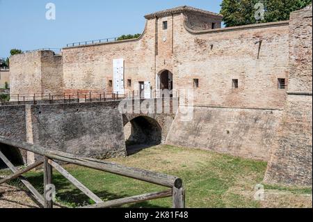 Fano, Italia - 06-22-2022: La bellissima Fortezza Malatesta di Fano Foto Stock