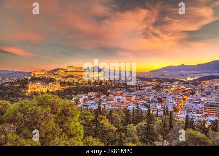 L'alba al Partenone sull'Acropoli ateniese, in Grecia Foto Stock