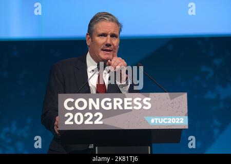 Keir Starmer consegna il suo discorso al Congresso TUC il 20th ottobre 2022 Foto Stock