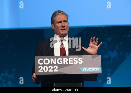 Keir Starmer consegna il suo discorso al Congresso TUC il 20th ottobre 2022 Foto Stock