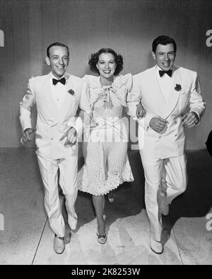 Fred Astaire, Eleanor Powell e George Murphy Film: Broadway Melody of 1940 (USA 1940) personaggi: Johnny Brett, Clare Bennett, King Shaw regista: Norman Taurog 09 febbraio 1940 **AVVERTENZA** questa fotografia è solo per uso editoriale ed è copyright di MGM e/o del fotografo assegnato dalla Film o dalla Production Company e può essere riprodotta solo da pubblicazioni in concomitanza con la promozione del film di cui sopra. È richiesto un credito obbligatorio a MGM. Il fotografo deve essere accreditato anche quando è noto. Nessun uso commerciale può essere concesso senza autorizzazione scritta da parte della Film Company. Foto Stock