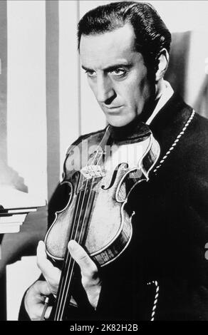 Basil Rathbone Film: The Adventures of Sherlock Holmes (USA 1939) personaggi: Sherlock Holmes / Sherlock Holmes Verfilmung regista: Alfred L. Werker 01 settembre 1939 **AVVERTENZA** questa fotografia è solo per uso editoriale ed è copyright del FILM 20th CENTURY FOX CORP. E/o del fotografo assegnato dalla Film o dalla Società di produzione e può essere riprodotta solo da pubblicazioni in concomitanza con la promozione del film di cui sopra. È richiesto un credito obbligatorio per IL 20th CENTURY FOX FILM CORP.. Il fotografo deve essere accreditato anche quando è noto. Nessun uso commerciale può essere concesso senza wri Foto Stock