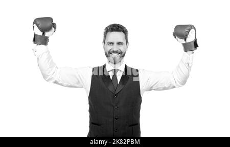 ragazzo felice in boxing guanti e formalwear celebrare il successo isolato su sfondo bianco, boxing Foto Stock