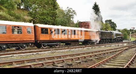 LNER Classe A4 Pacific Sir Nigel Gresley alla stazione di Goathland sulla North Yorkshire Moors Railway, 25th settembre 2022, Foto Stock