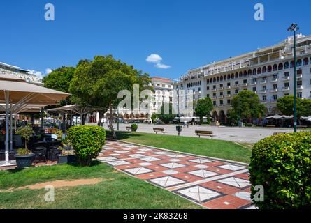 Piazza Aristotelous (Plateia Aristotelous) nel centro storico, Salonicco, Macedonia, Grecia Foto Stock