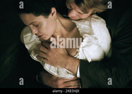 Angelina Jolie & Thomas Jane Film: Peccato originale (USA/FR 2001) personaggi: Julia Russell & Billy / Walter Downs / Mephisto regista: Michael Cristofer 11 luglio 2001 **AVVERTENZA** questa fotografia è solo per uso editoriale ed è copyright di MGM e/o del fotografo assegnato dalla Film o dalla Production Company e può essere riprodotta solo da pubblicazioni in concomitanza con la promozione del film di cui sopra. È richiesto un credito obbligatorio a MGM. Il fotografo deve essere accreditato anche quando è noto. Nessun uso commerciale può essere concesso senza autorizzazione scritta da parte della Film Company. Foto Stock