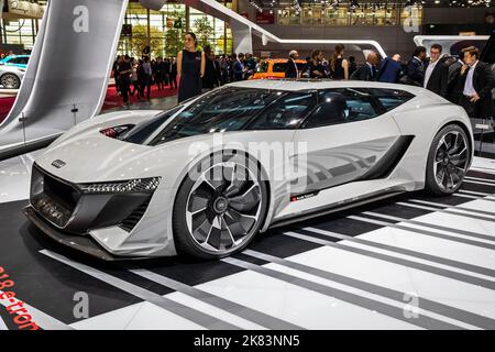 Audi ai RACE (PB18) e-tron Concept super car presentata al Salone dell'automobile di Parigi. Francia - 3 ottobre 2018 Foto Stock