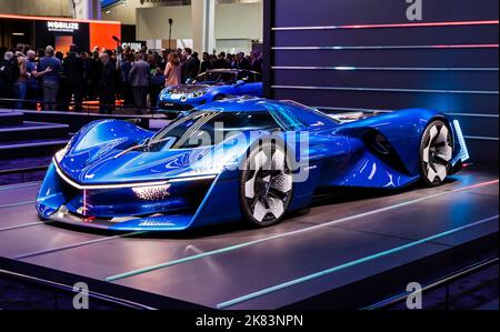 Alpine Alpenglow auto sportiva alimentata a idrogeno presentata al Salone dell'automobile di Parigi, Francia - 17 ottobre 2022. Foto Stock