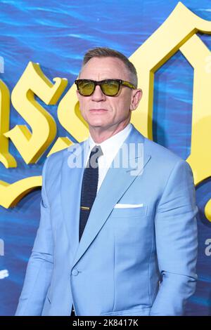 19 ottobre 2022, Madrid, Spagna: Daniel Craig partecipa alla prima "cipolla di vetro: Un mistero di coltelli" al Callao Cinema di Madrid, Spagna (Credit Image: © Jack Abuin/ZUMA Press Wire) Foto Stock