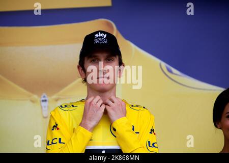 Geraint Thomas del Team Sky durante la fase 13 del Tour de France da Bourg D'Oisans a Valence il 20 luglio 2018. Foto Stock