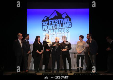 Jean-Marc Peillex, Catherine Salvador, Armelle Lesniak, Catherine Fréjus, Louis-Michel colla, Calixte De Nigremont, Stéphanie Pasterkamp, Lamine Lezgh Foto Stock