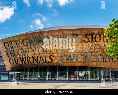 Wales Millennium Centre, Cardiff, Wales, Regno Unito, Europa Foto Stock