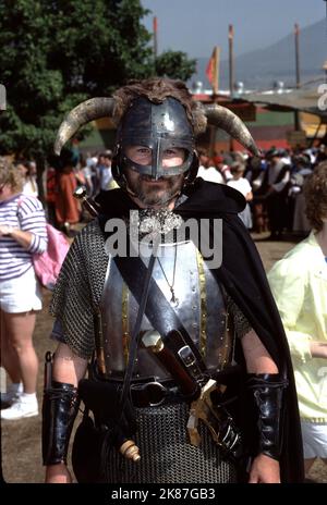 Agoura CA USA 5/1992. Renaissance Pleasure Faire. Rinascimento da 14th a 16th secoli. Giochi, cibo, giostre, cavalieri, costumi meravigliosi, e teatro popolare. Foto Stock