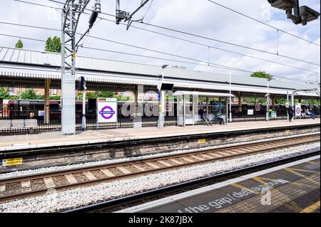 Ealing Broadway - Stazione della linea Elizabeth Foto Stock