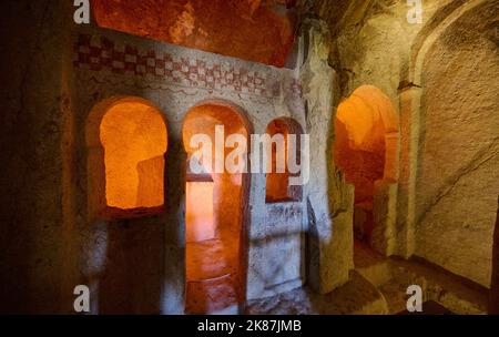 Chiesa della Croce di Malta, chiesa sotterranea di goreme museo all'aperto, Cappadocia, Anatolia, Turchia Foto Stock