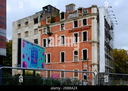 Derelict Grosvenor Hotel a Bristol dopo l'incendio nel mese di ottobre 2022. Foto Stock