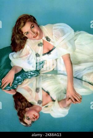 Esther Williams attrice 01 maggio 1946 **AVVERTENZA** questa fotografia è solo per uso editoriale ed è copyright della Film Company e/o del fotografo assegnato dalla Film o dalla Production Company e può essere riprodotta solo da pubblicazioni in concomitanza con la promozione del film di cui sopra. È richiesto un credito obbligatorio alla società cinematografica. Il fotografo deve essere accreditato anche quando è noto. Nessun uso commerciale può essere concesso senza autorizzazione scritta da parte della Film Company. Foto Stock