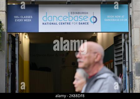 Edimburgo Scozia, Regno Unito 21 ottobre 2022. Viste generali di Dancebase nel Grassmarket. Credito sst/alamy live news Foto Stock