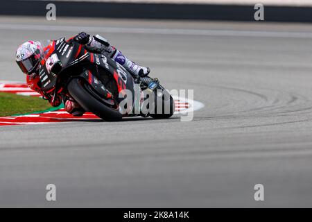 22nd ottobre 2022; Sepang International Circuit, Sepang, MALESIA: MotoGP della Malesia, FP 3 e qualifiche; Aleix Espargargaro, pilota Aprilia Racing, durante le prove libere 3 alla Malesia MotoGP Foto Stock