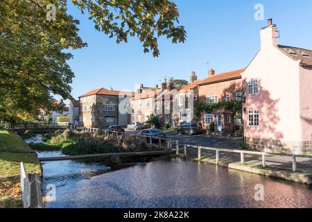 Il fiume Leven a Stokesley, North Yorkshire, Inghilterra, Regno Unito Foto Stock