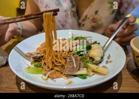 Pho Bo o noodle di manzo, famoso cibo vietnamita Foto Stock