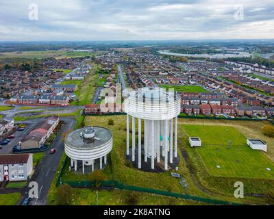 Veduta aerea della tenuta di alloggi a Garthamlock a Glasgow, Scozia, Regno Unito Foto Stock