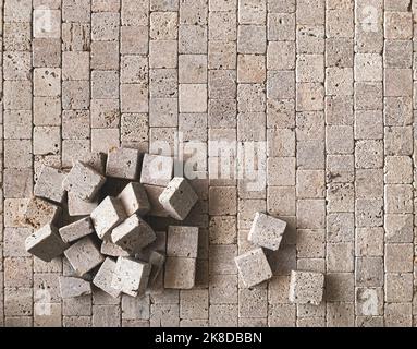 pavimentazione pavimentazione pavimentazione pavimentazione pavimentazione mattoni pietra posa mattoni, lavori marciapiedi Foto Stock