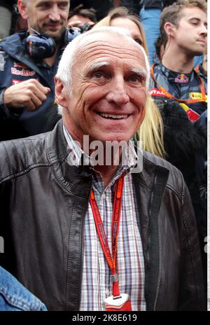 Dietrich MATESCHITZ, CEO Red Bull - festeggia il secondo posto di Max Verstappen. SPIELBERG, Austria. 03rd luglio, 2016. Red Bull Ring, ?sterreich Ring, Formula uno, F1, GRAN Premio D'AUSTRIA, Grosser Preis von OESTERREICH, GP d'Autriche, Motorsport, - storico evento BMW M1 con ex F1 piloti alla guida, - Honorarpflichtiges Foto, tassa responsabile immagine, Copyright ? ATP Schuhmann Alexander ( Schuhmann Alexander /ATP/SPP) Credit: SPP Sport Press Photo. /Alamy Live News Foto Stock