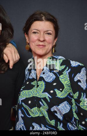 Colonia, Germania. 22nd Ott 2022. Il regista Erika Gonzales Ramirez arriva per la proiezione del film " l'illusione dell'abbondanza " al 32nd Film Festival Colonia (ex Cologne Conference) 2022, un festival internazionale del cinema. Credit: Horst Galuschka/dpa/Horst Galuschka dpa/Alamy Live News Foto Stock