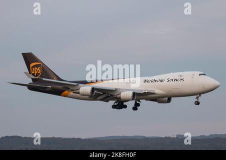 N574UP Boeing 747 UPS United Parcel Service Colonia Aeroporto Bonn 12/10/2022 EDDK CGN Foto Stock