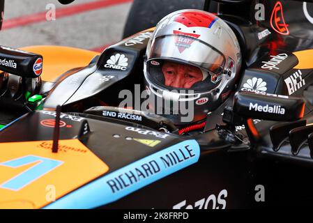 Mario Andretti (USA) nella McLaren 2013 MP4-28. 23.10.2022. Campionato del mondo Formula 1, Rd 19, Gran Premio degli Stati Uniti, Austin, Texas, USA, Race Day. Il credito fotografico dovrebbe essere: XPB/immagini dell'Associazione Stampa. Foto Stock