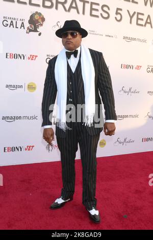 Los Angeles, Stati Uniti. 22nd Ott 2022. LL Cool J partecipa al 5th° annuale Wearable Art Gala a Santa Monica, California, USA, il 22 ottobre 2022. (Foto di Katrina Jordan/Sipa USA) Credit: Sipa USA/Alamy Live News Foto Stock