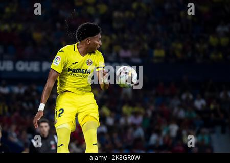 Valencia, Spagna, 23 ottobre 2022. Johan Mojica di Villarreal durante la partita spagnola la Liga Santander tra Villarreal CF e UD Almeria allo stadio Ciutat de Valencia. Foto di Jose Miguel Fernandez /Alamy Live News ) Foto Stock