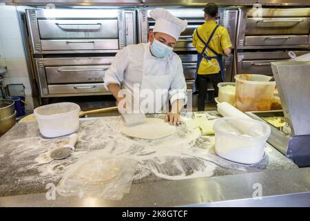 Bogota Colombia, El Chico Calle 94 Karen's Pizza ristorante ristoranti cena mangiare fuori informale caffè caffè bistro bistro cibo, pizzeria chef m Foto Stock