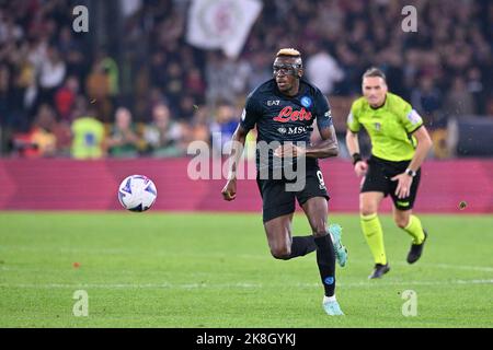 Stadio Olimpico, Roma, Italia. 23rd Ott 2022. Serie A League 2022 2023 Football Match, Roma contro Napoli; Victor Osimhen di SSC Napoli Credit: Action Plus Sports/Alamy Live News Foto Stock