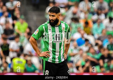 23 ottobre 2022: SIVIGLIA, SPAGNA - 23 OTTOBRE: Nabil Fekir di Real Betis Balompie reagisce durante la partita tra Real Betis Balompie e Atletico de Madrid CF di la Liga Santander il 27 agosto 2022 a Mestalla a Valencia, Spagna. (Credit Image: © Samuel CarreÃ±o/PX Imagens via ZUMA Press Wire) Foto Stock