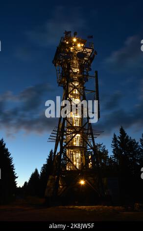 Torre di osservazione Panorama sulla Cerna Hora nei Monti Giganti, Repubblica Ceca, 2022. (Foto CTK/Rostislav Kalousek) Foto Stock