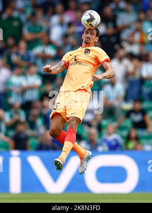 Stefan Savic di Atletico de Madrid durante la partita la Liga tra Real Betis e Atletico de Madrid giocata allo stadio Benito Villamarin il 23 ottobre 2022 a Siviglia, Spagna. (Foto di Antonio Pozo / PRESSIN) Foto Stock