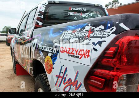 Un primo piano della vettura al TWC Cross Country Rally Championship a Surat Thani, Thailandia Foto Stock