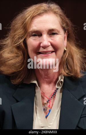 Francesca Thyssen-Bornemisza durante la presentazione della mostra del TBA21 "il terzo Polo" al Museo Thyssen-Bornemisza di Madrid. (Foto di Atilano Garcia / SOPA Images/Sipa USA) Foto Stock