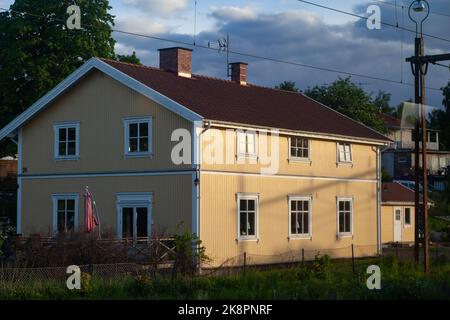 Una bella vista di una tradizionale casa in legno a Gothenburg, Norvegia Foto Stock