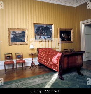 Oslo 1965: Interno dalla camera da letto gialla / appartamento nel Castello reale. Foto: Erik Thorberg NTB / NTB Foto Stock