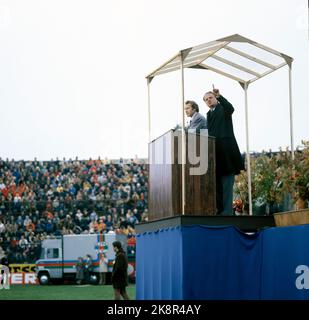 Oslo 19780924. L'evangelista americano Billy Graham parla a 20.000 persone durante il Review Meeting all'Ullevaal Stadium. Foto Bjørn Sigurdsøn / NTB / NTB Foto Stock