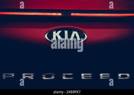 Kia Pro Ceed in colore rosso Foto Stock